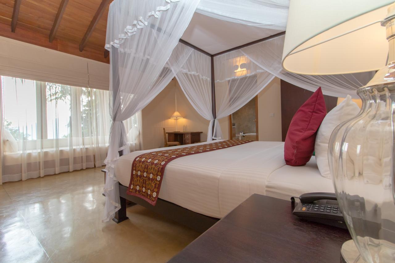 Kings Pavilion Luxury Hotel Канди Екстериор снимка