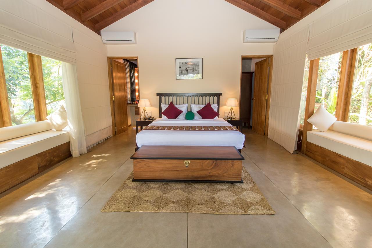 Kings Pavilion Luxury Hotel Канди Екстериор снимка