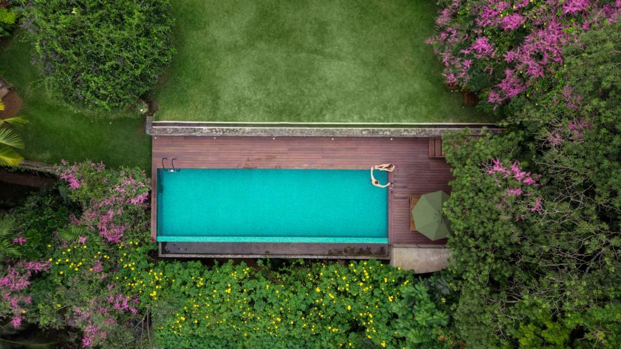 Kings Pavilion Luxury Hotel Канди Екстериор снимка