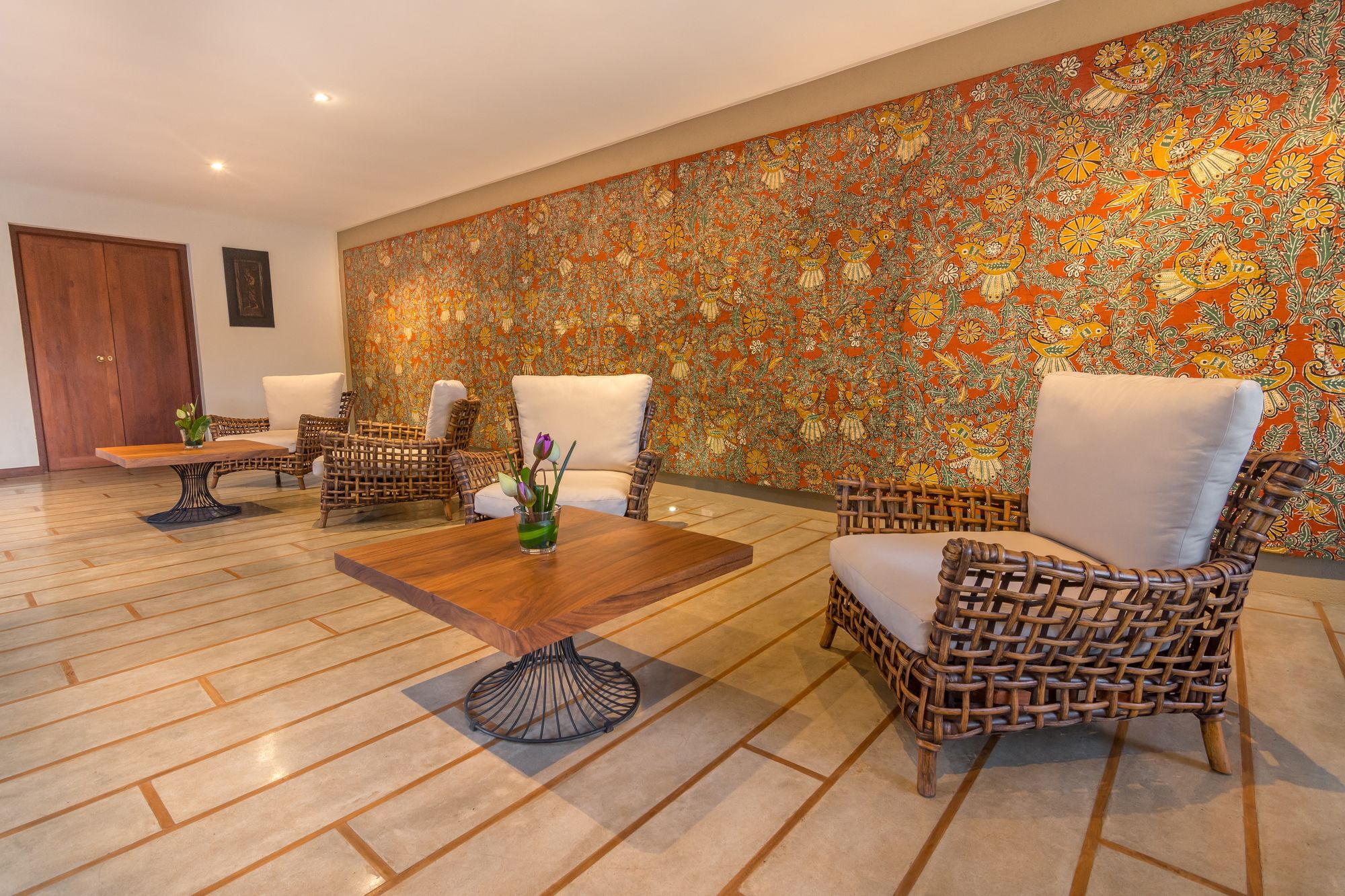 Kings Pavilion Luxury Hotel Канди Екстериор снимка